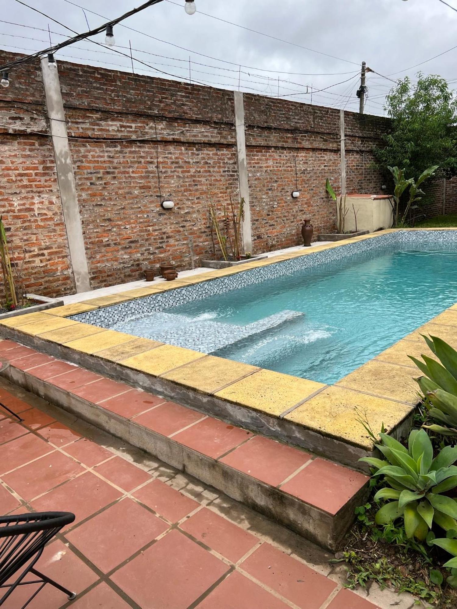 Casa Con Piscina Y Parque Holiday home